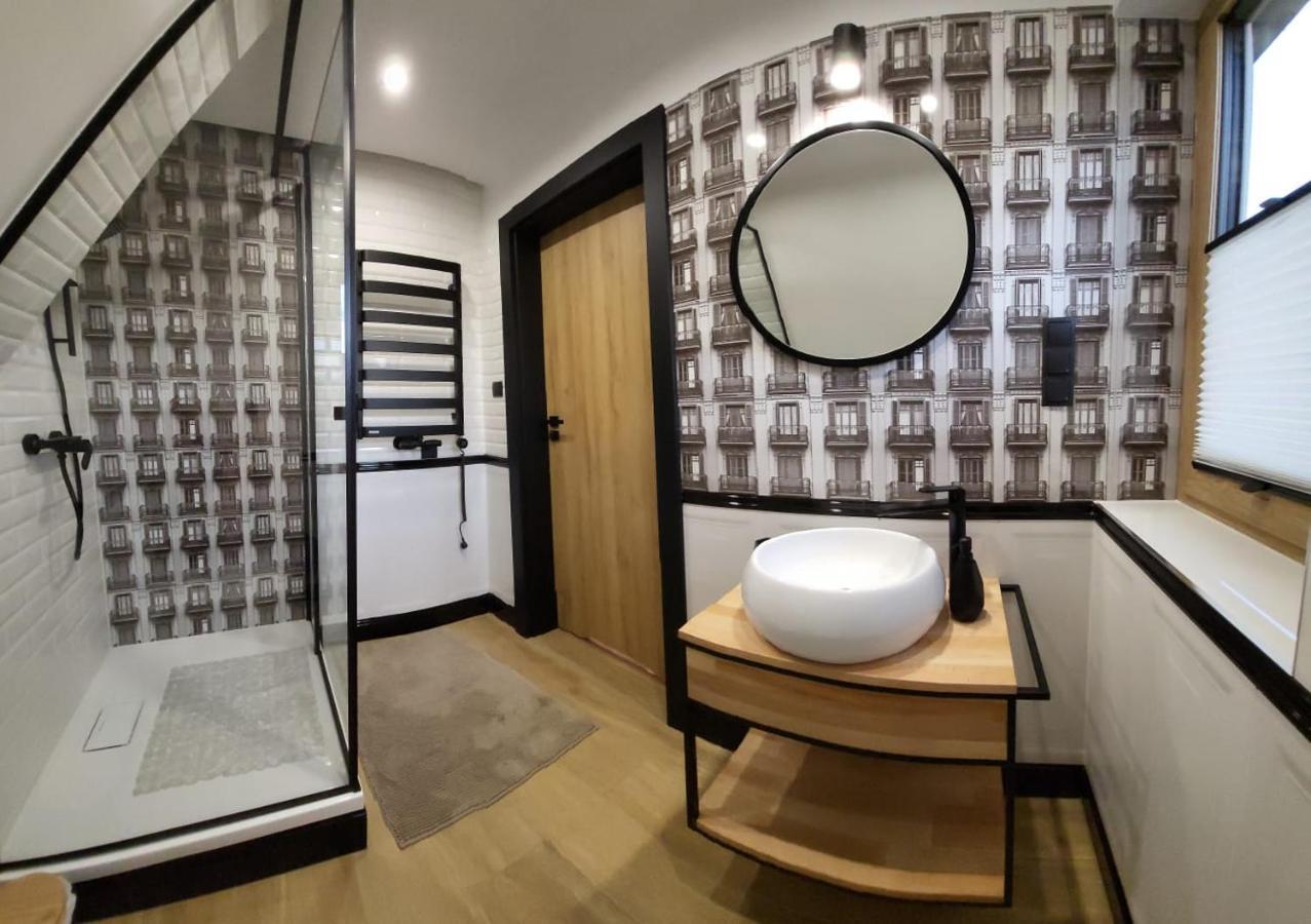 Homestay Pod Reglami *
